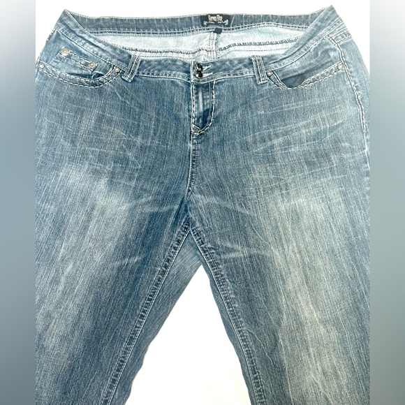 Karma Blue Jeans Size 24 - Picture 2 of 14